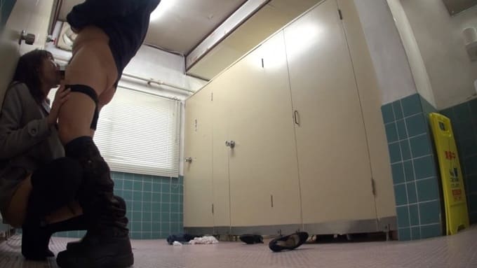 女子大生トイレ押し込み中出し （1） ※サンプル動画あり